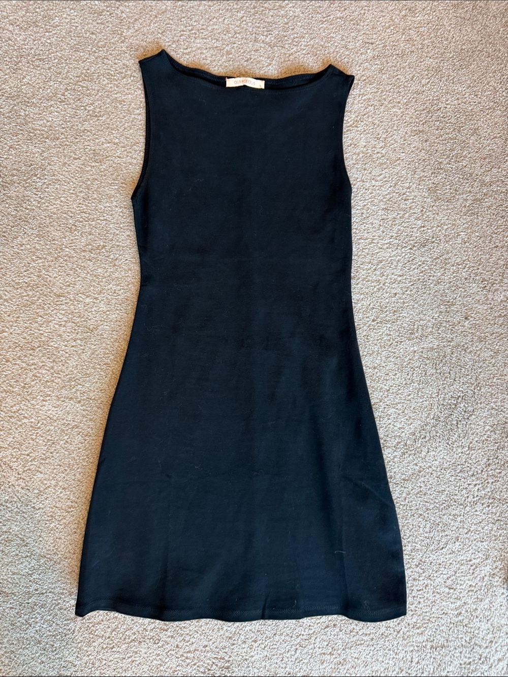 Classic Black Sleeveless Shift Dress